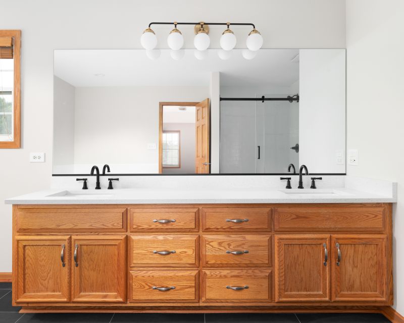 Bathroom Lighting and Fixtures